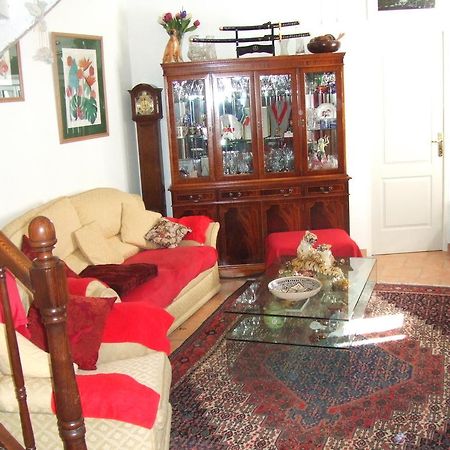 Les Trois Puits Bed & Breakfast Brion-pres-Thouet Eksteriør bilde